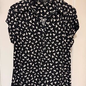 Alfani Women's Black and White Bird Pattern Blouse